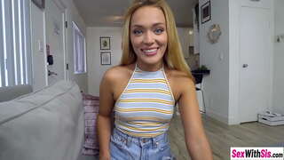 Hot jgawdu sess tagħha sess