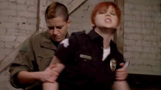 HDSEX lesbiana polizia