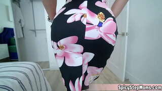 U macochy jakieś problemy, a jest nimfomanką i nie może rzucić palenie