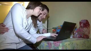 Studiante ta gusta partinan