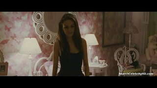Natalie Portman Mila Kunis sa Black Swan 2010