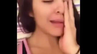 Vídeo dedicada ao noivo amosando a súa pesones