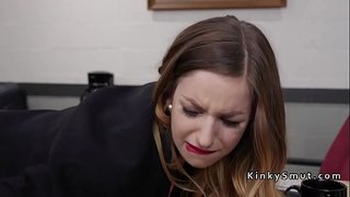 Big tits blonde ബോസ് anal fingering അവളുടെ saleswoman