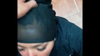 Kumeza yangu cum na anaendelea sucking