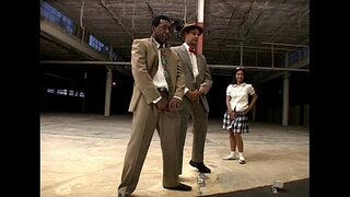 Metro - Mələk Сакука - səhnə 4 - ifşa 3