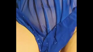 ���င်းမြည်းဇ။ ဓာတ်ပုံရိုက်ဖို့နဲ့ cumshot ရရှိသွားတဲ့