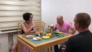 Dva fanta zajebal nekdanjega sošolca (1. del)