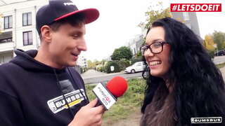 LETSDOEIT - Лилли Фокс - Дразнящие Бачаҳо Ефт Нав Духтаре, ки Барои Худ Нави Саҳна